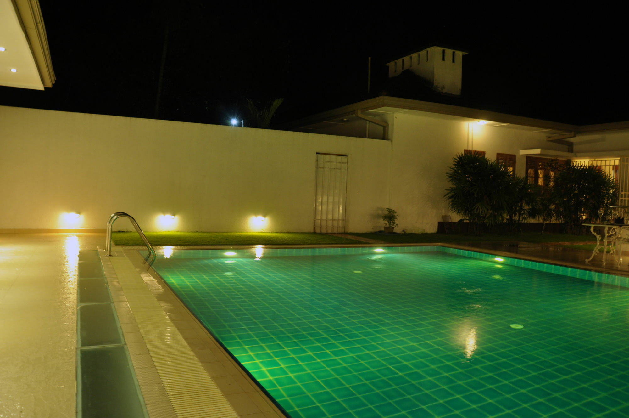 Serene Villa Ratnapura Εξωτερικό φωτογραφία